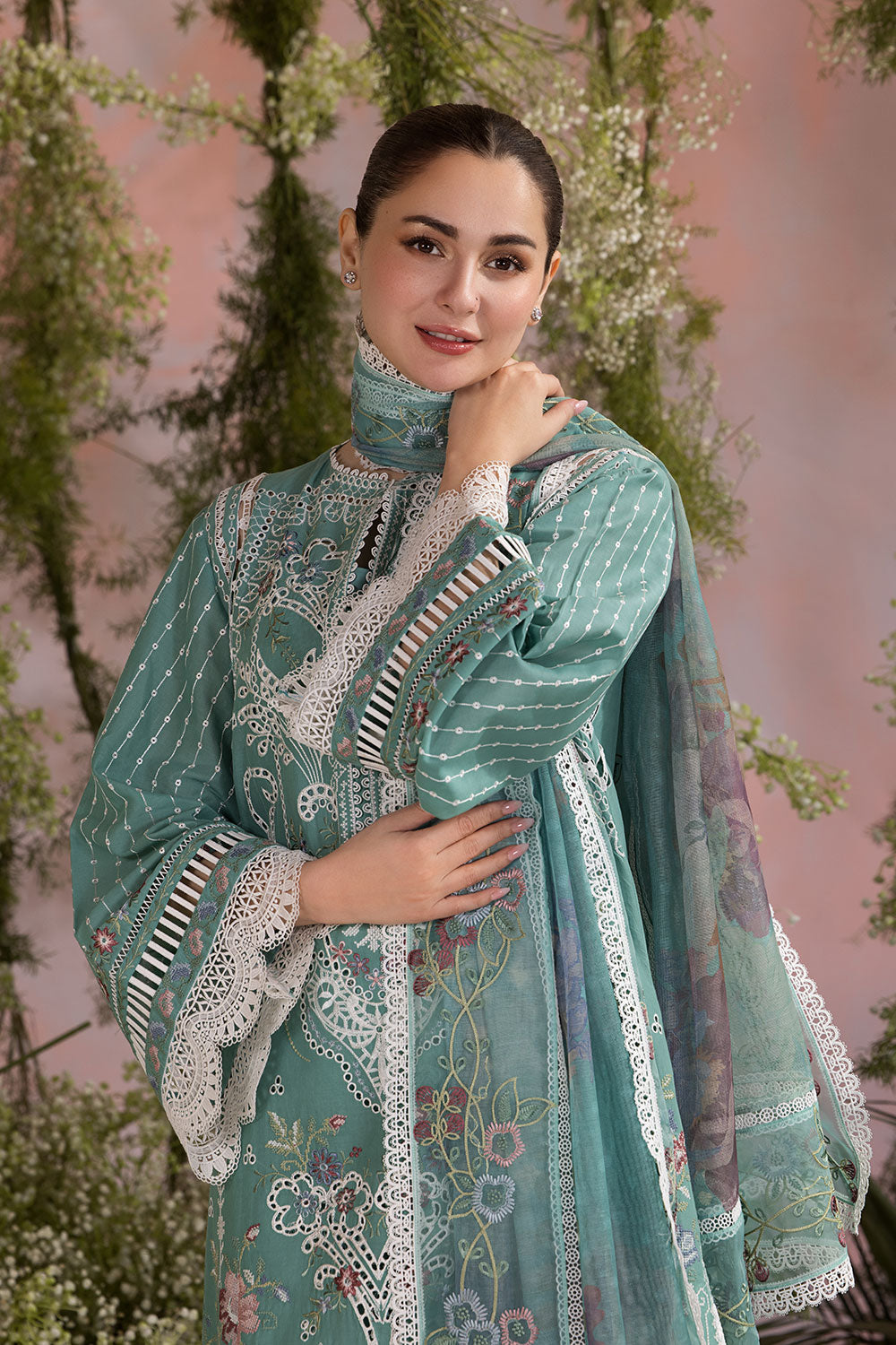 SP-5B Sobia Nazir Luxury Embroidered Lawn