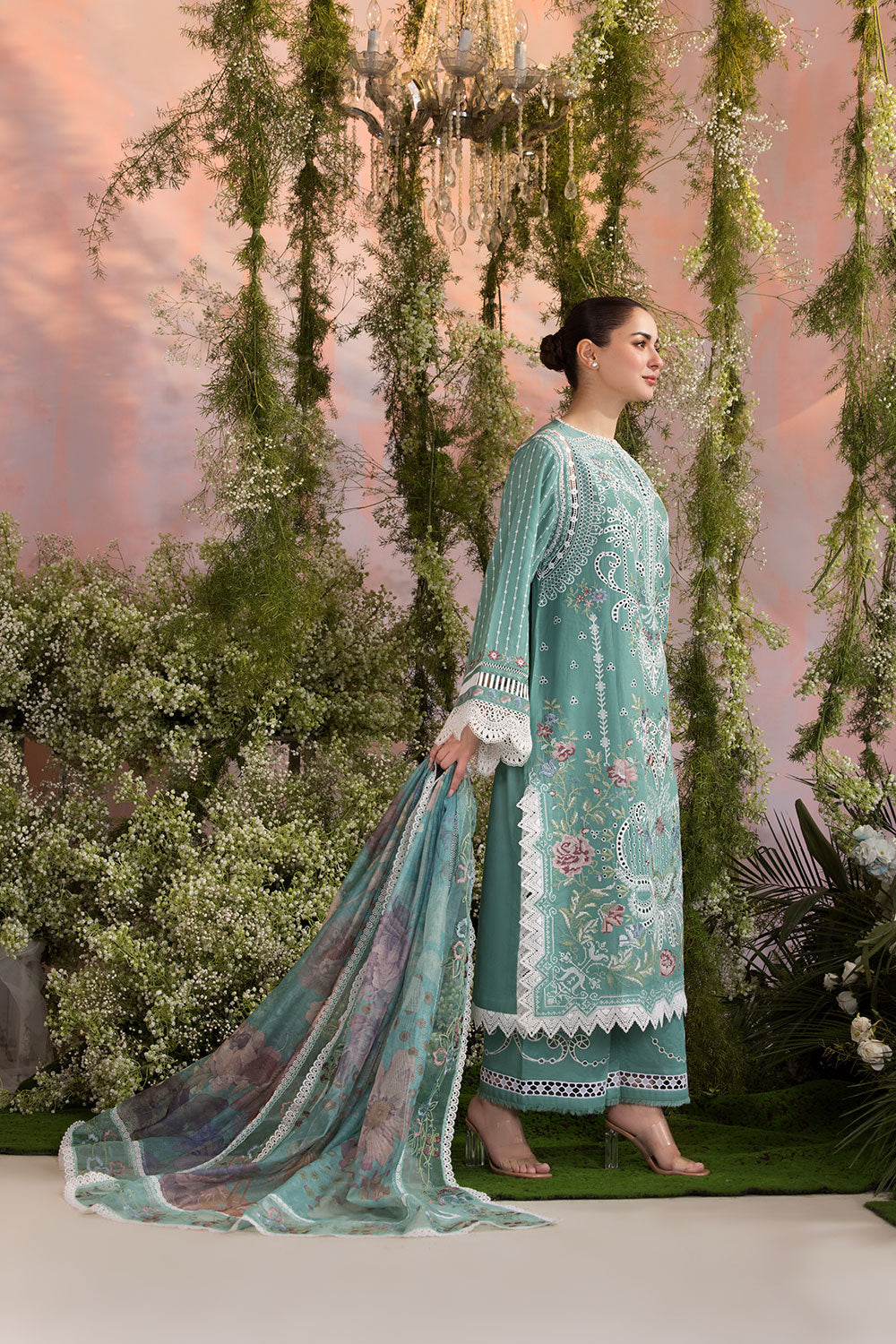 SP-5B Sobia Nazir Luxury Embroidered Lawn